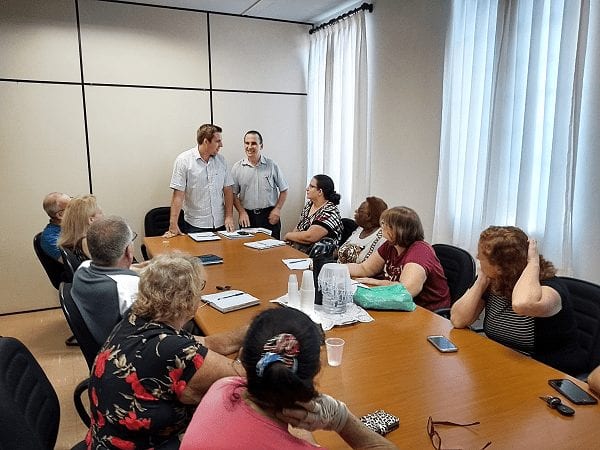 Diretoria de Turismo de São Manuel se reúne com Grupo de artesãos “Amigos das Artes”
